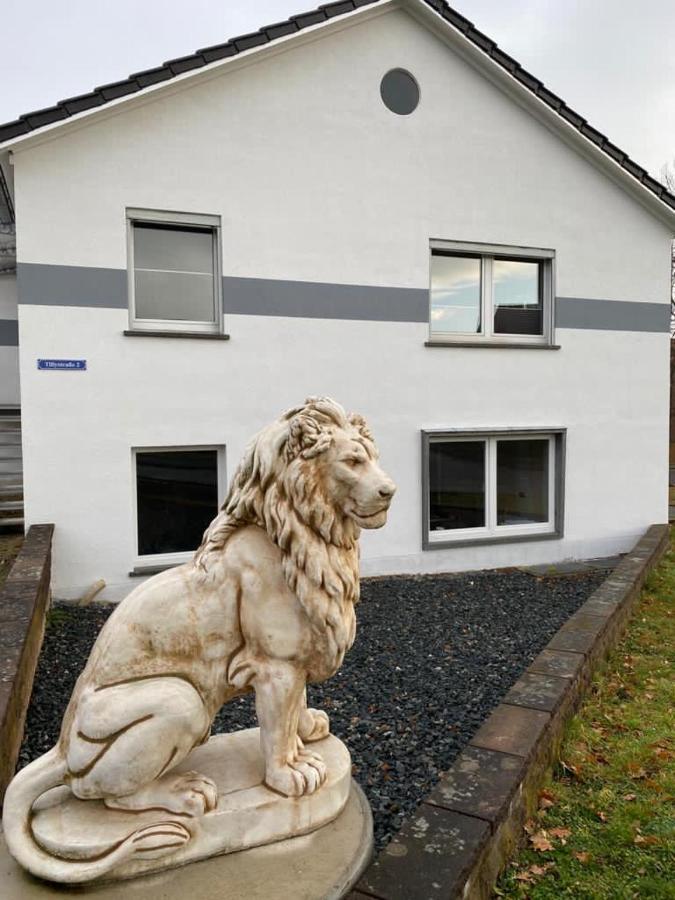 Familienfreundliche Ferienwohnung Anna Rollshausen 외부 사진